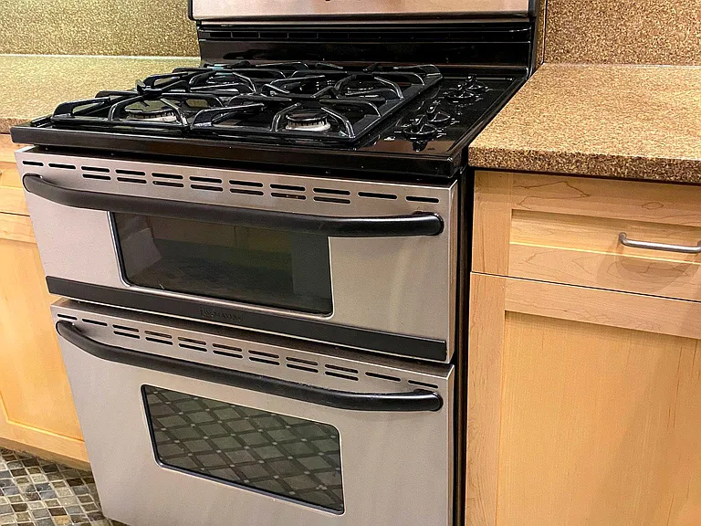 1700 Kalorama Rd NW #201 — Photo 9