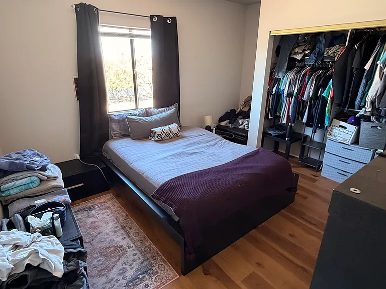 401 E Drachman St — Photo 3