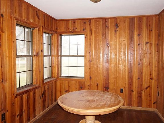 4th image of 407 Avondale St