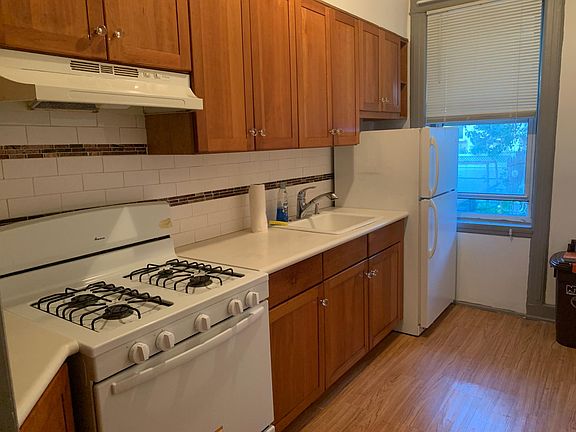 3rd image of 7419 64th Ln