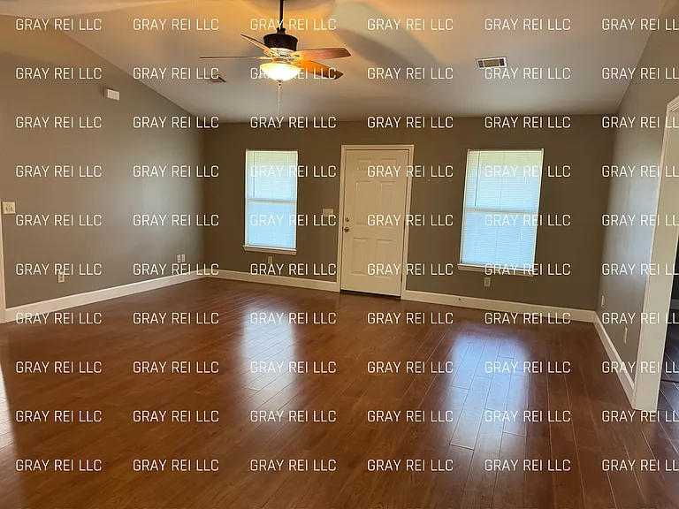 309 Atoka Dr — Photo 2