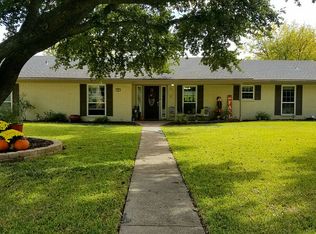 50 Estate Ln, Forney, TX 75126