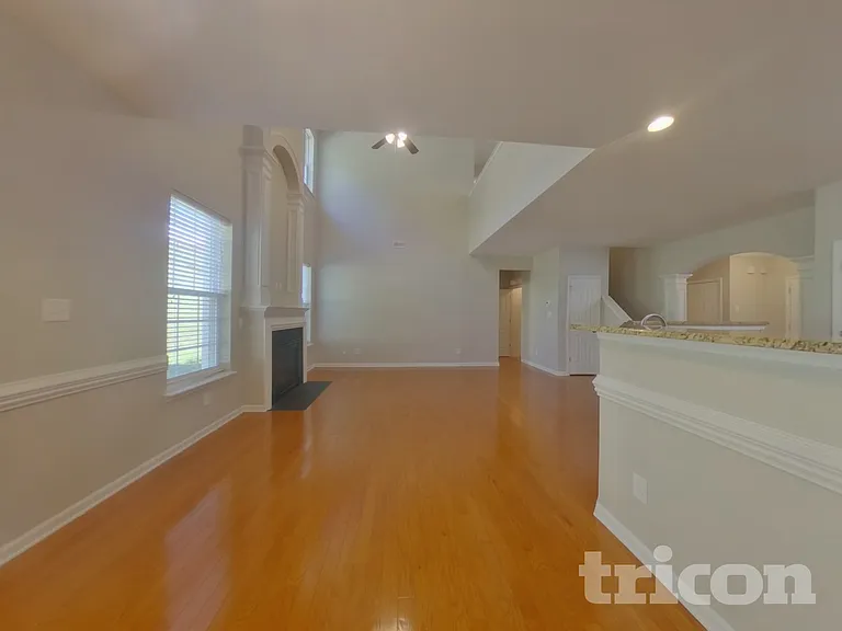 2558 Fiddlers Glenn Dr — Photo 6