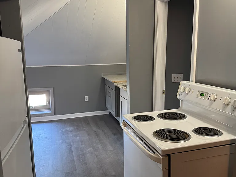2480 Findley Ave #D — Photo 4