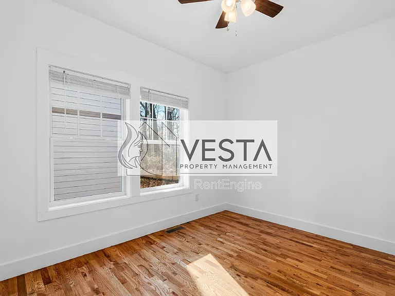 510 Deaverview Rd — Photo 21