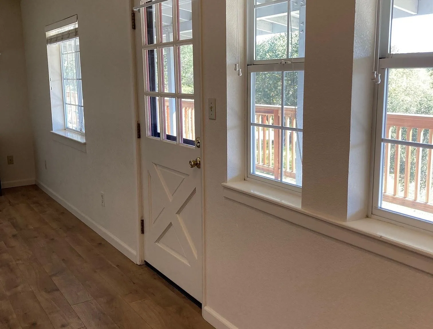 700 Mountain Ave — Photo 2