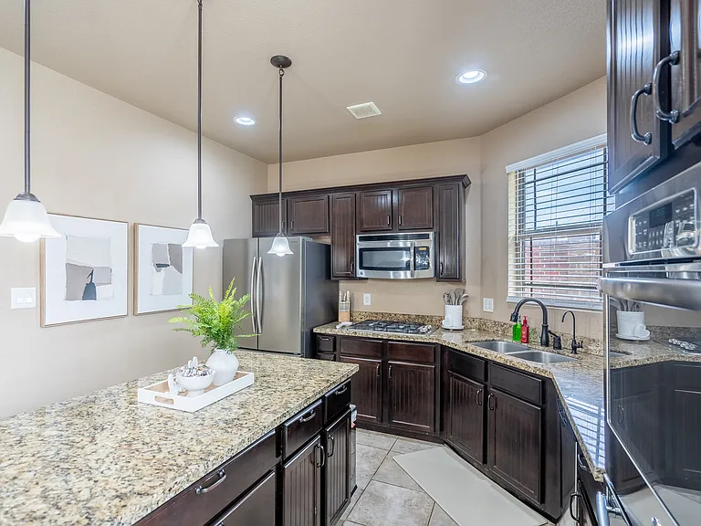 6115 Sun Tea Way — Photo 10
