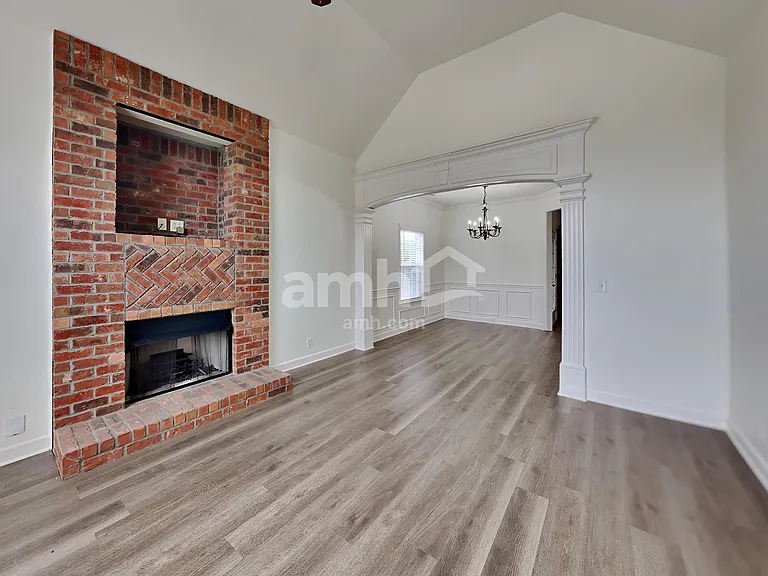 3013 Community Cir — Photo 6