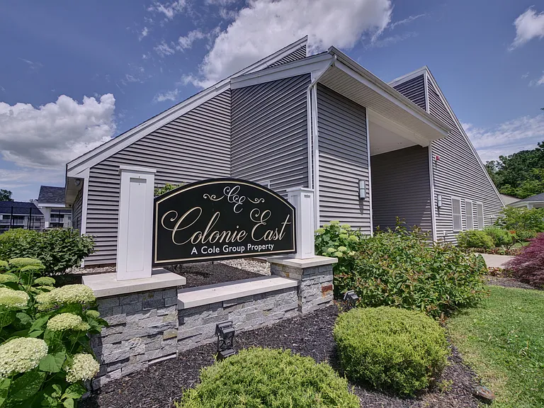Colonie East Apartments — Photo 14
