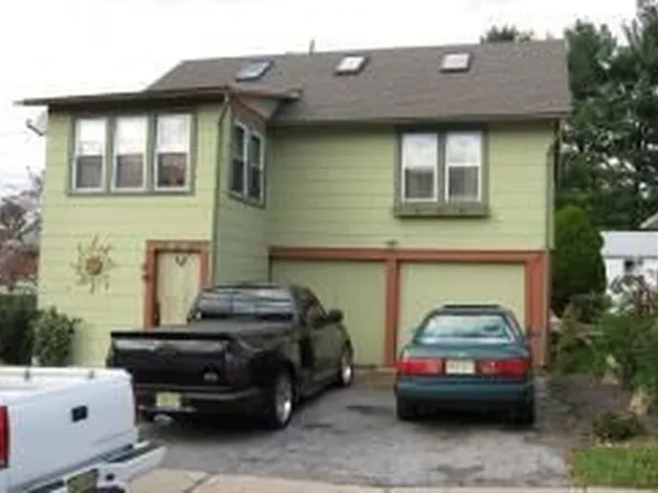34 E Stewart St, Washington, NJ 07882
