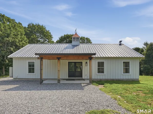 376 Route 165, Preston, CT 06365