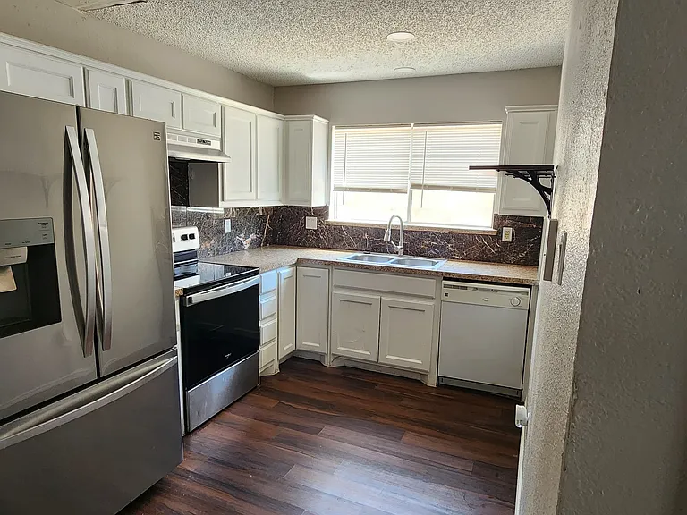 9933 Pack Saddle Trl — Photo 5