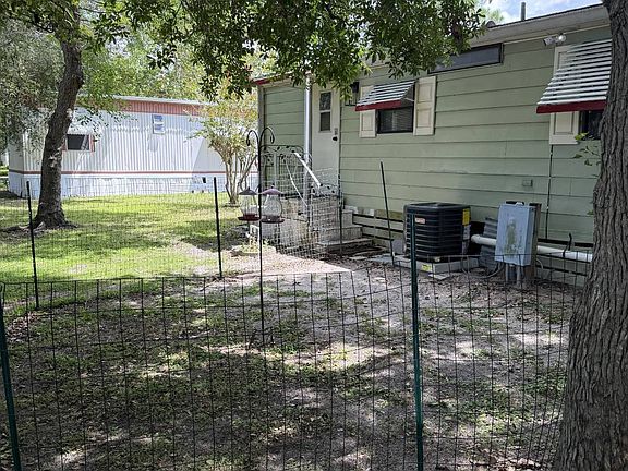 3rd image of 1614 Timber Ridge Cir