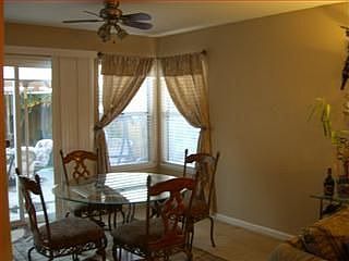 5th image of 951 B St