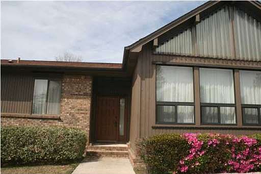4th image of 5827 Roble Loma Dr