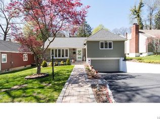 77 Travers Ave, Yonkers, NY 10705