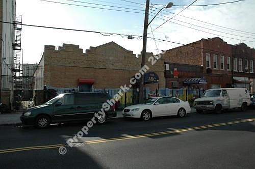 1st image of 930 Clarkson Ave
