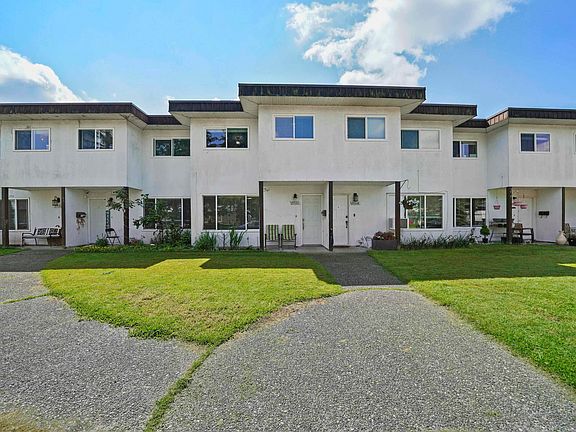 2nd image of 21532 Mayo Pl