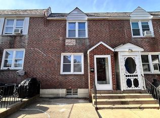 1820 Merribrook Ln, Philadelphia, PA 19151