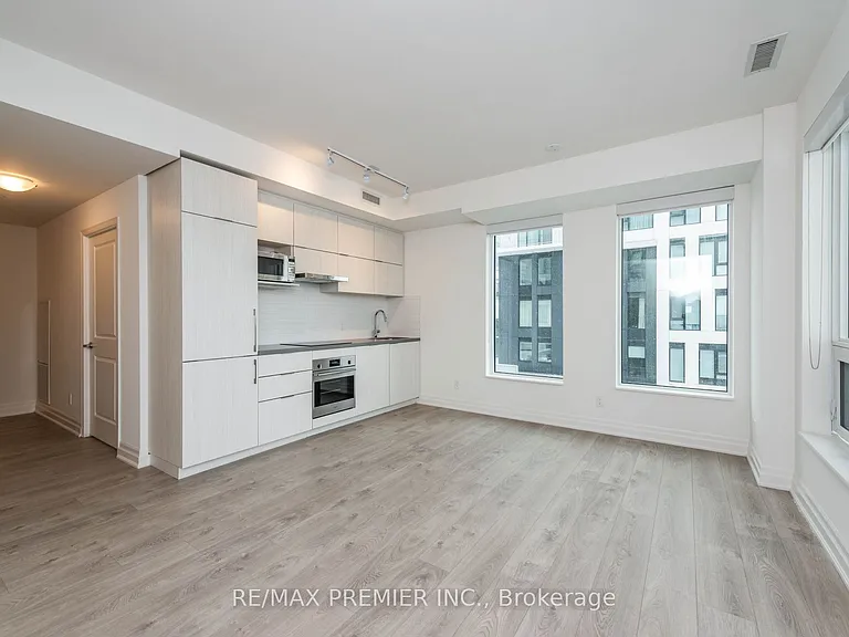 10 Rouge Valley Dr W #808 — Photo 14