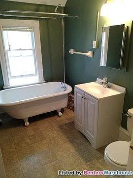 416 Broadway St NE #2 — Photo 10