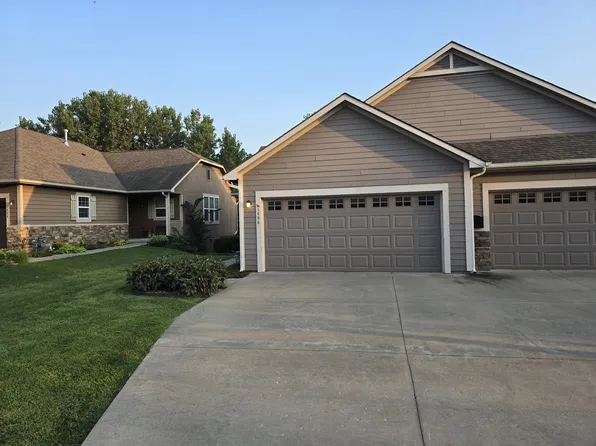 1496 Marilee Dr, Lawrence, KS 66049