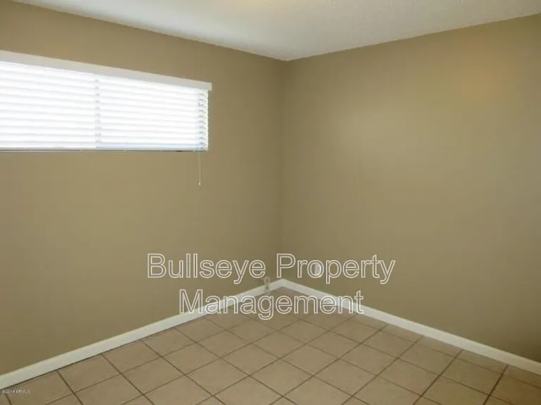 1901 S Farmer Ave #1901 — Photo 26