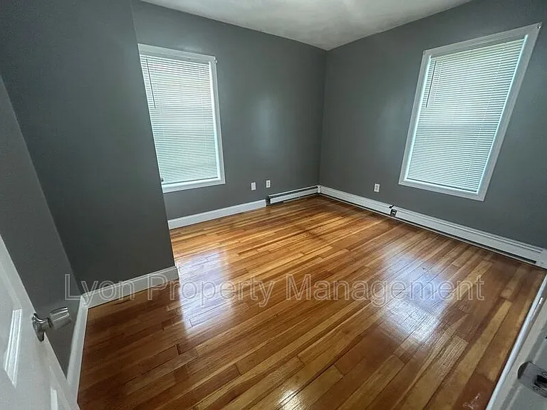 156 Pleasant St #3 — Photo 13