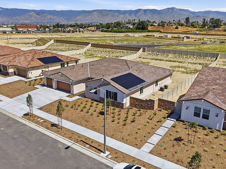 11647 Saddleback Dr — Photo 34