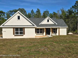 15468 Crabapple Rd, Weeki Wachee, FL 34614