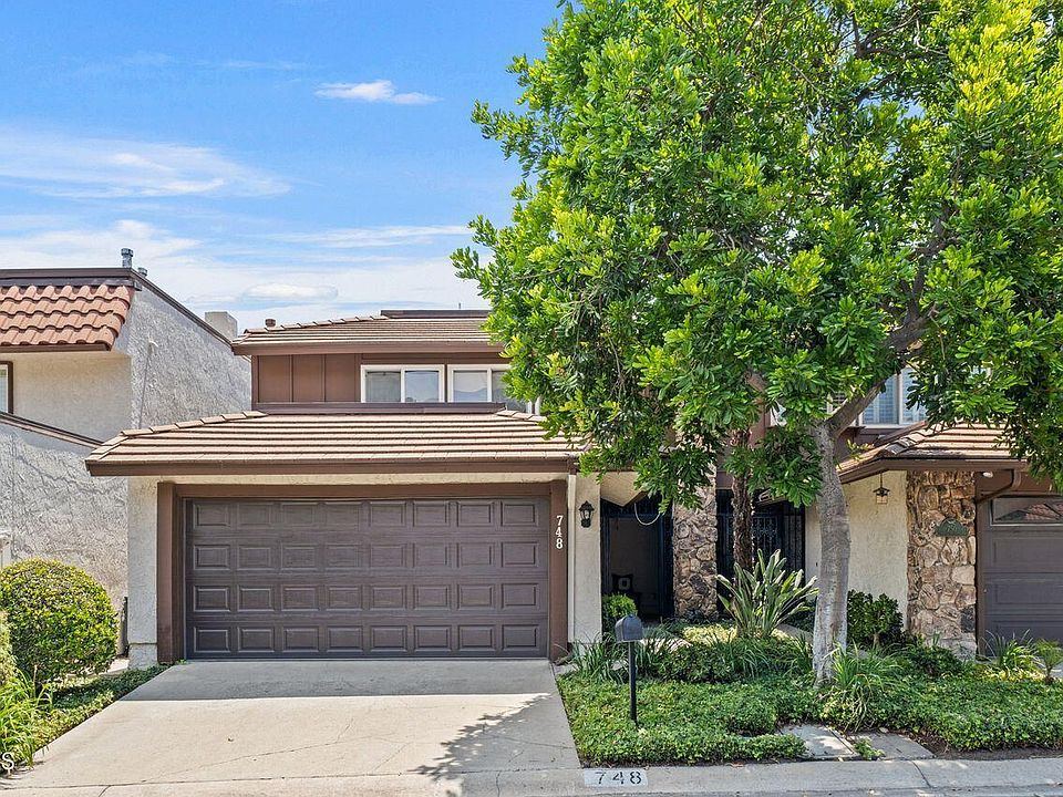 1st image of 748 Galaxy Heights Dr