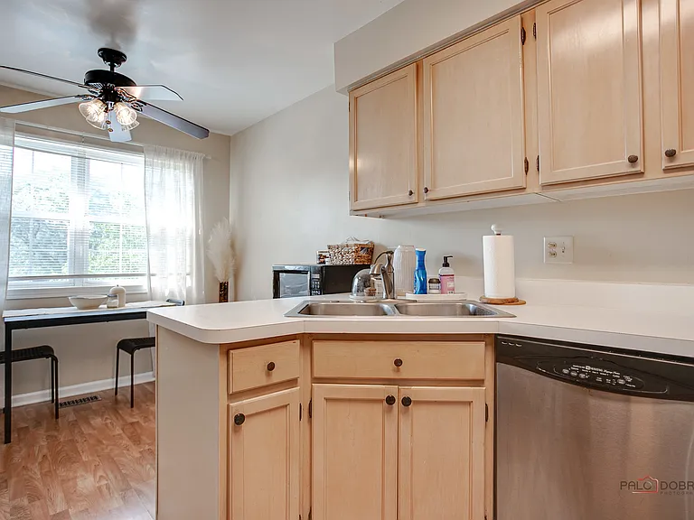 1401 Orleans Dr #1401 — Photo 18