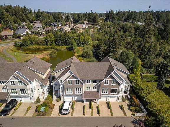 2nd image of 700 Lancaster Way #38