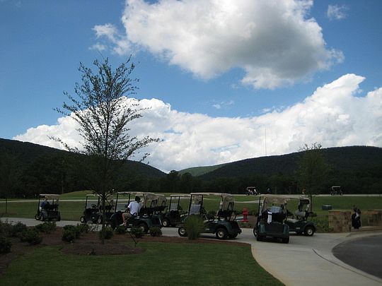 5th image of 146 Bear Dr