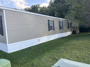 9751 Edgewood Ct #52, Ypsilanti, MI 48198