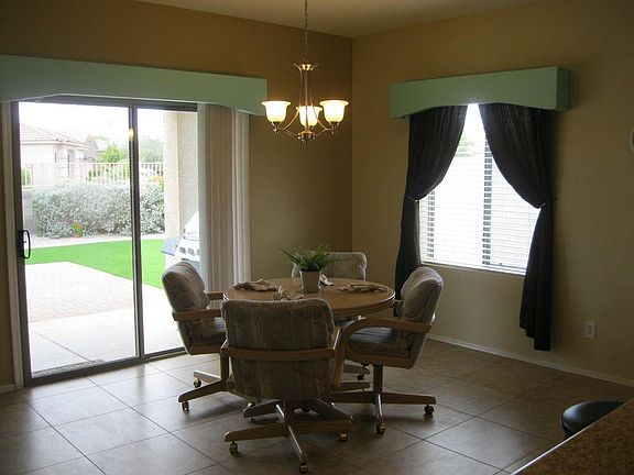 5th image of 11554 N 164th Ave