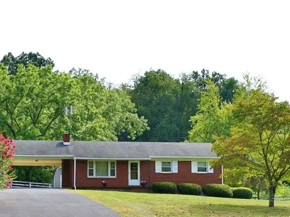 255 Oak Grove Church Rd, Waynesboro, VA 22980