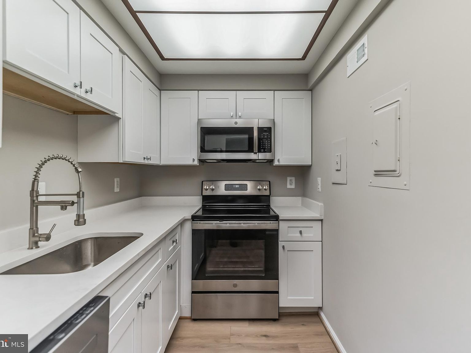 7680-tremayne-pl-apt-211-mc-lean-va-22102-zillow