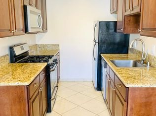 1bd/1ba Apartment - Centrally Located In Mission Hills! $1895/Mo!, San Diego, CA 92103