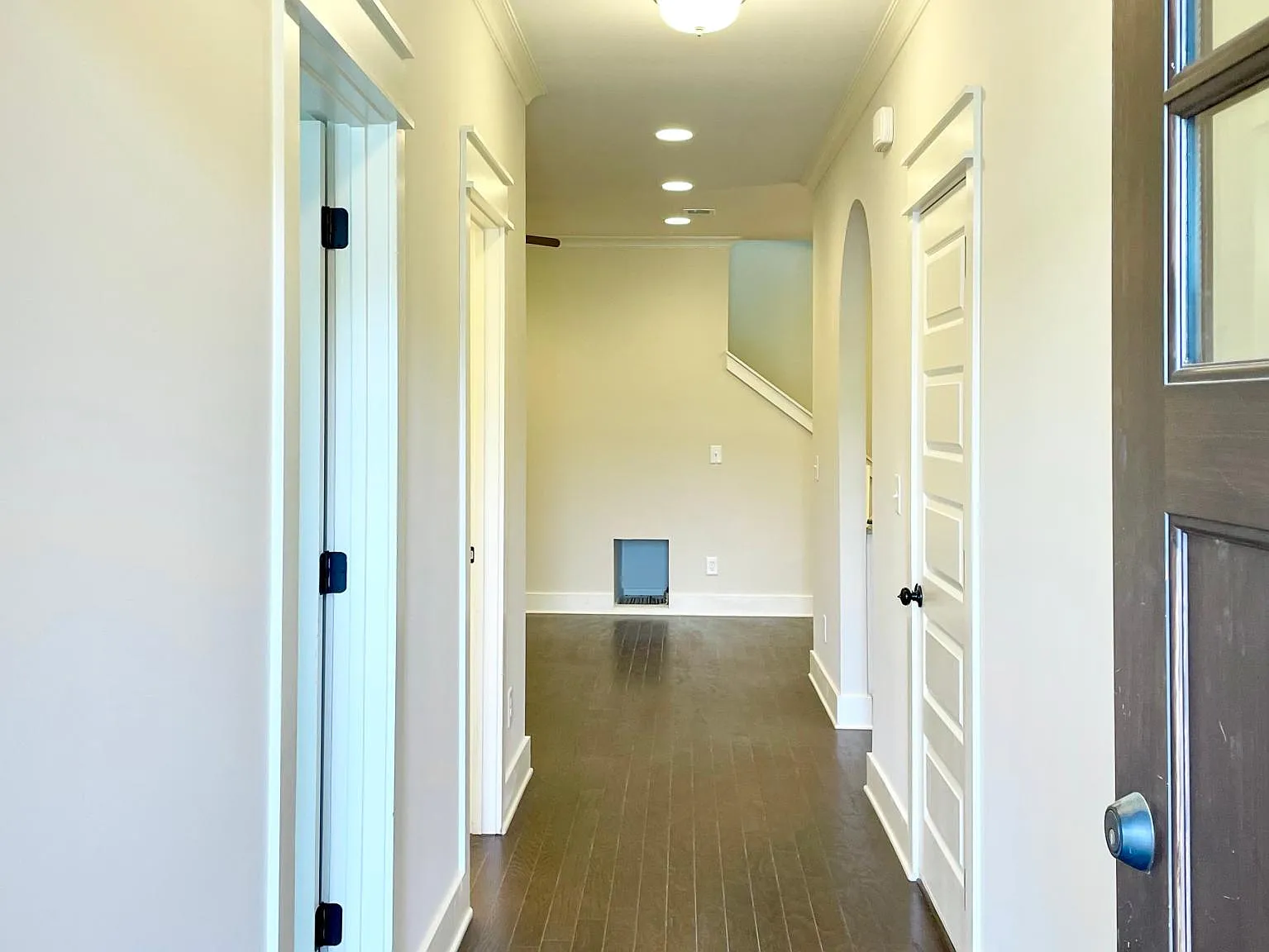 3804 Grants Ln — Photo 2
