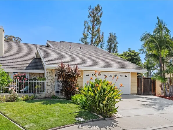 65 Carson, Irvine, CA 92620