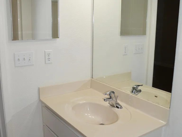 7392 Mead Dr — Photo 27