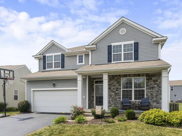 2425 Angelfire Dr, Grove City, OH 43123
