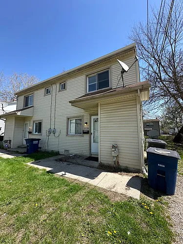 33116 Alberta St Photo 1