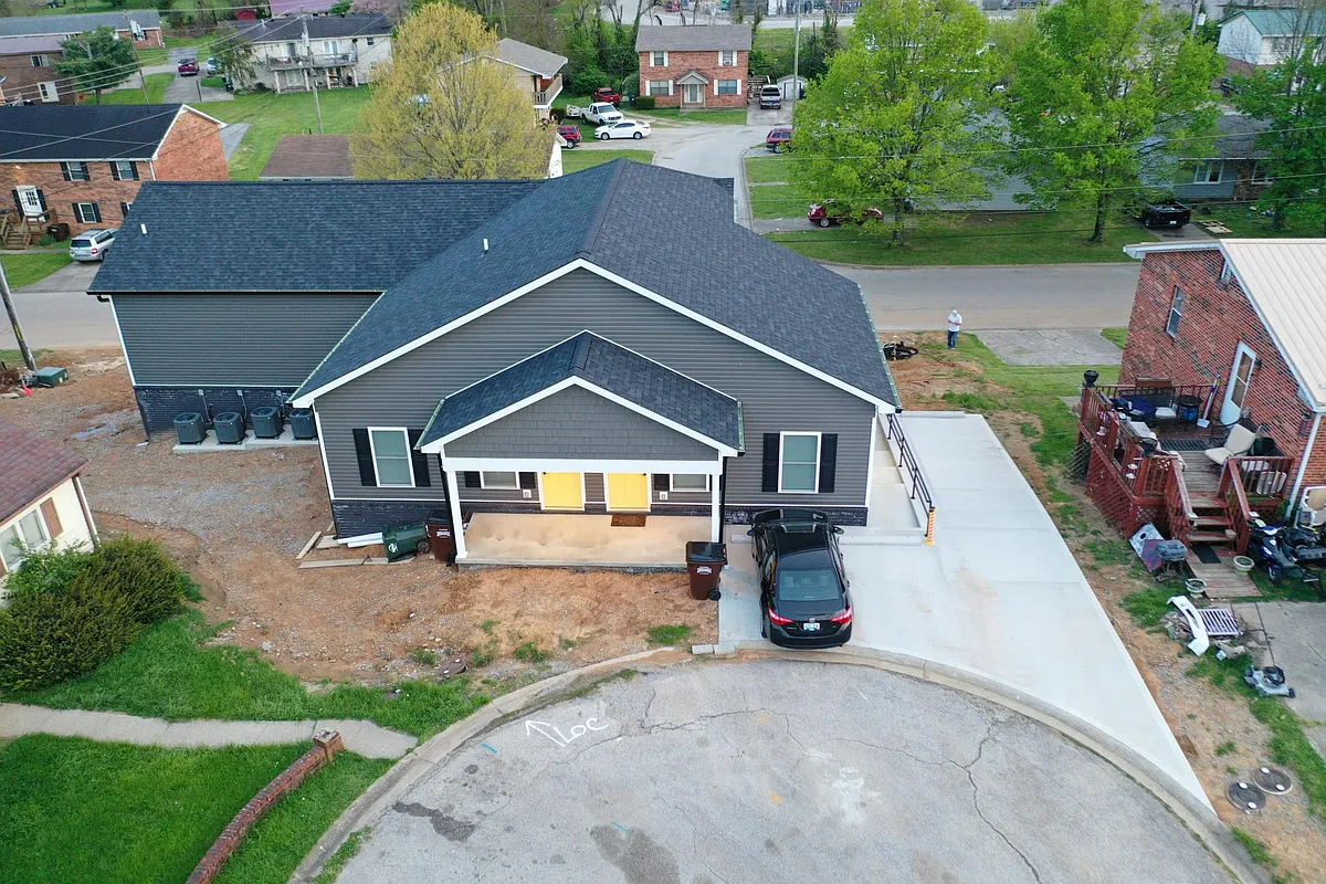 Building Photo - 713 Lorene Cir #2