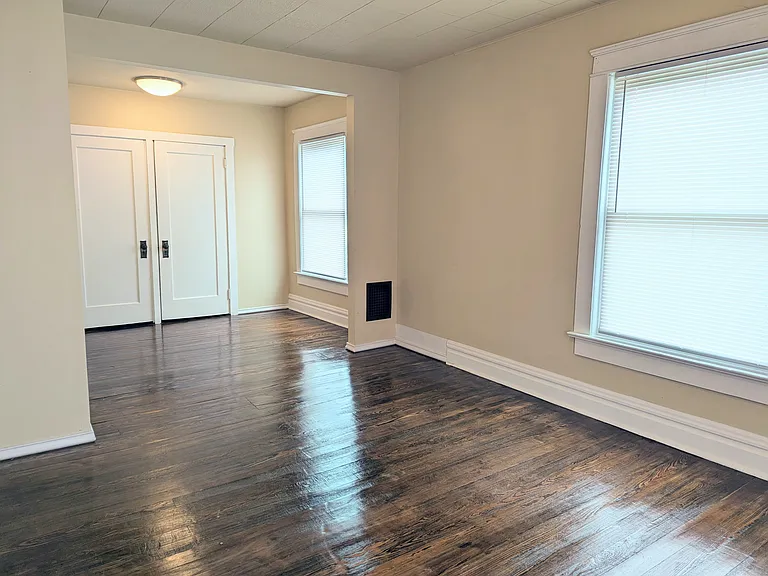2205 Highland Ave — Photo 6