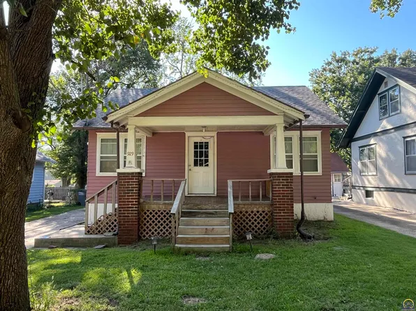 929 Oak St, Emporia, KS 66801