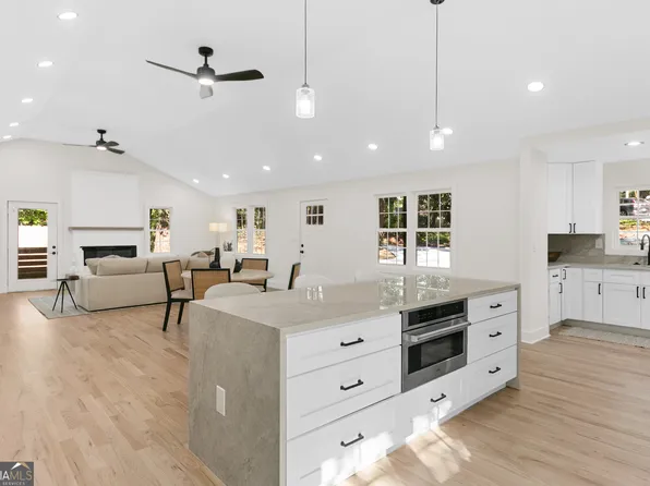 3154 Briarcliff Way, Atlanta, GA 30345