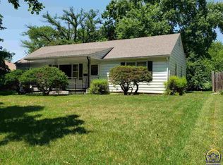 4312 SW Holly Ln, Topeka, KS 66604