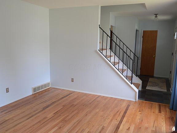 4th image of 6876 Bowerman St E